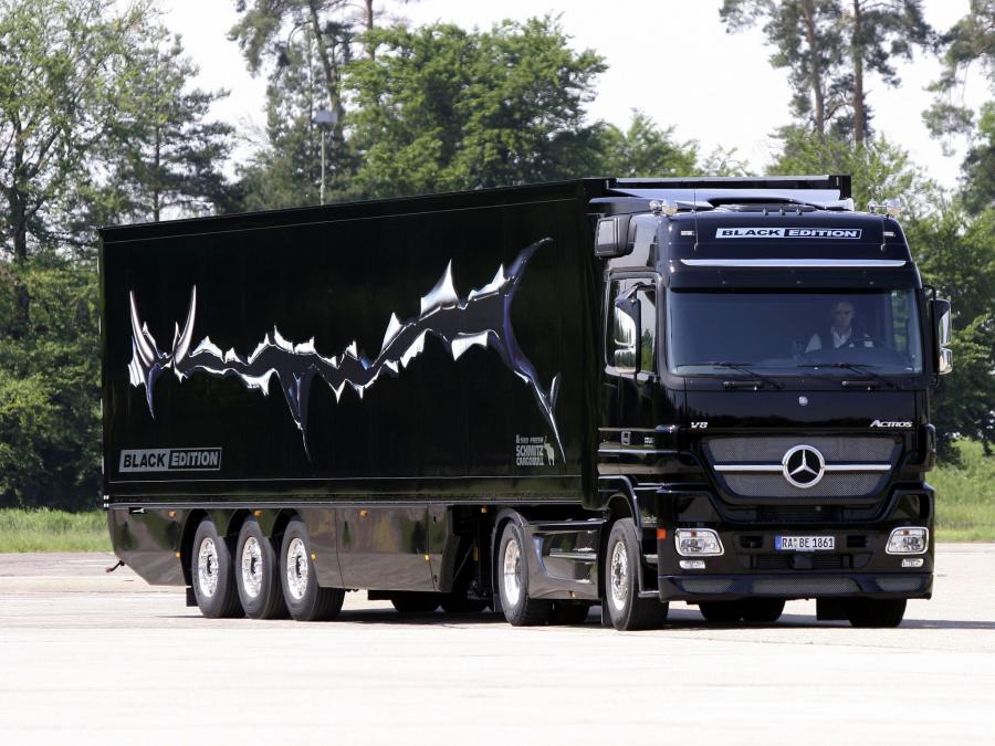  Mercedes-Benz Actros 1861 LS Black Edition 2004 года  (фото 2 из 8)